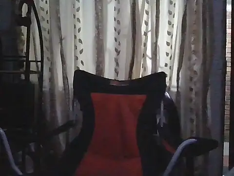 Snapshot of SowetoR500 chatting on 9, 5, 2026 SowetoR500 online show from 9, 5, 2026