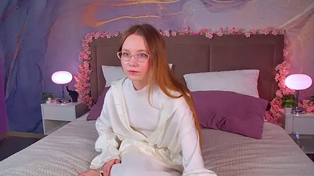 FloraLarsson online show from 22, 6, 2026