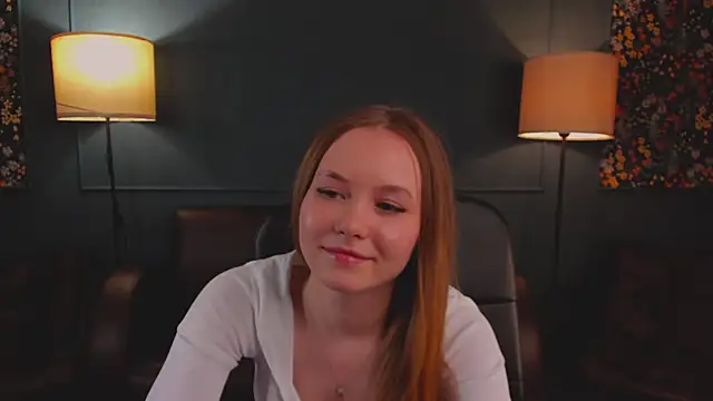 FloraLarsson online show from 2, 5, 2026