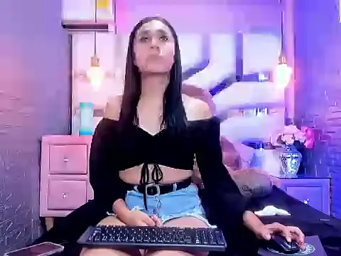 MahiaraHot online show from 29, 4, 2026