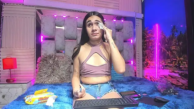 MahiaraHot online show from 9, 6, 2026