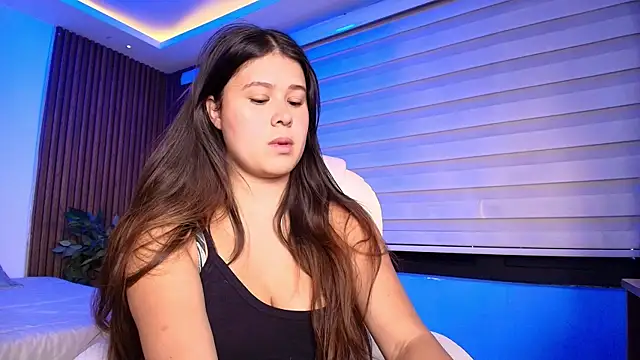 Mili Cat online show from 25, 7, 2026