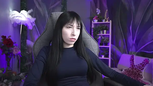 SeraphineSparda online show from 27, 6, 2026