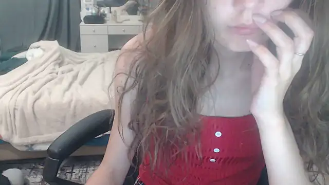 juili juili online show from 2, 6, 2026
