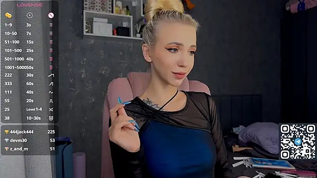 Sabrinkaaa online show from 18, 6, 2026