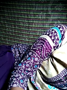 Desi bhabhi77 online show from 29, 4, 2026