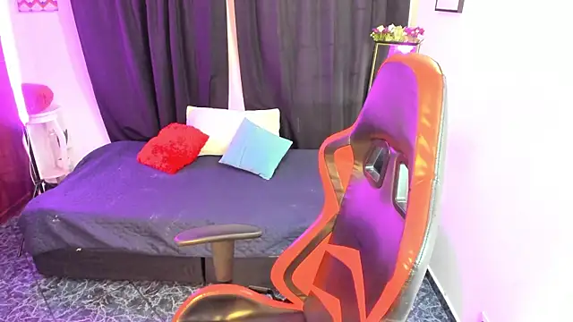 Snapshot of Athena_snaw chatting on 9, 5, 2026 Athena snaw online show from 9, 5, 2026