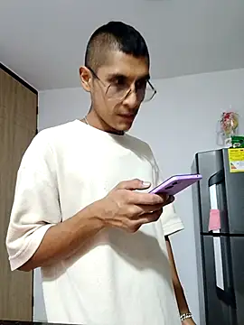 Lil black009 online show from 6, 5, 2026