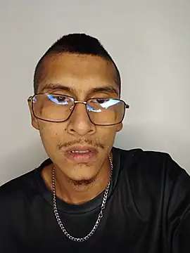 Lil black009 online show from 12, 7, 2026