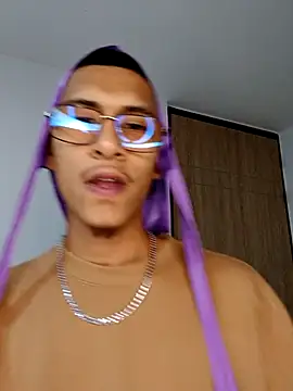 Lil black009 online show from 20, 5, 2026