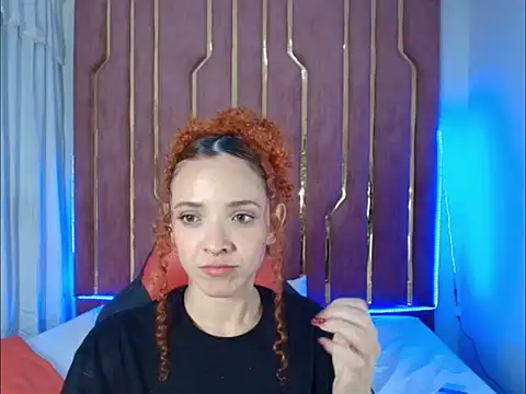 Kiaralovee26 online show from 15, 5, 2026