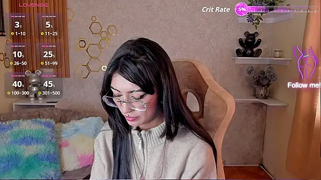 mia smoke  online show from 12, 5, 2026