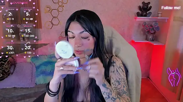 mia smoke  online show from 7, 6, 2026