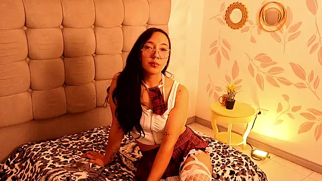 Snapshot of Alana_jazz chatting on 6, 5, 2026 Alana jazz online show from 6, 5, 2026