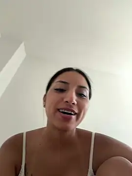 ScarlettVelvet online show from 10, 7, 2026
