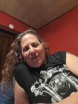 Harleygirl73 online show from 8, 6, 2026