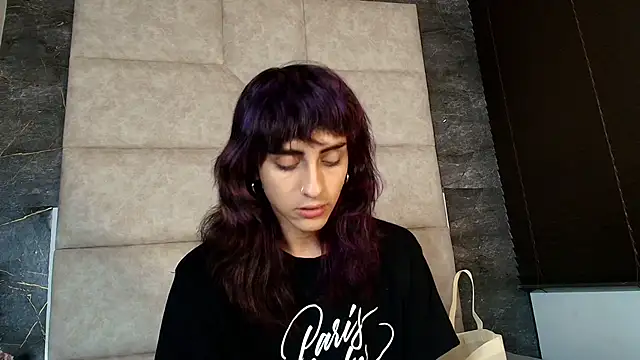 Divine      online show from 20, 6, 2026