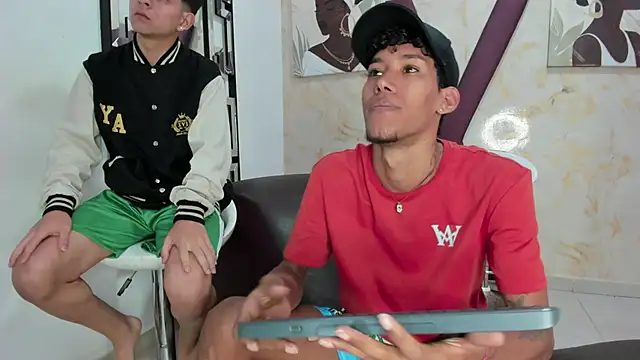 RED BOYS XXX online show from 29, 5, 2026