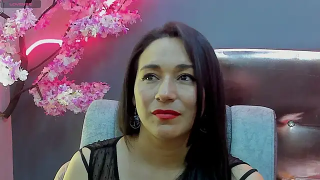 Snapshot of Elizabeth_bennett chatting on 19, 6, 2026 Elizabeth bennett online show from 19, 6, 2026