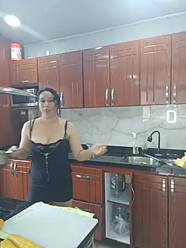 Snapshot of Elizabeth_bennett chatting on 20, 5, 2026 Elizabeth bennett online show from 20, 5, 2026