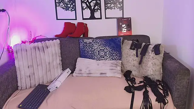 Angelabrowm online show from 21, 5, 2026