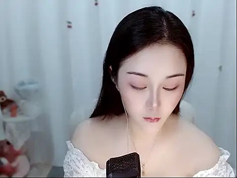 Amy-cnbaby online show from 5, 6, 2026