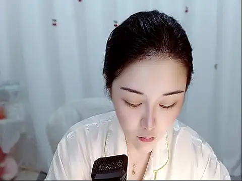 Amy-cnbaby online show from 18, 5, 2026