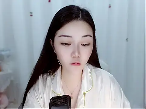 Amy-cnbaby online show from 12, 5, 2026