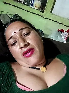 Haliya8 online show from 13, 5, 2026