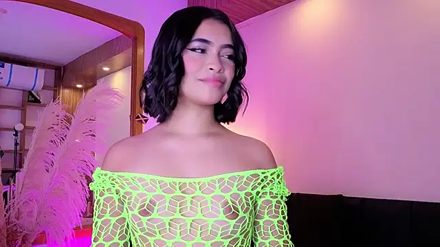 Chloe monroee online show from 18, 5, 2026