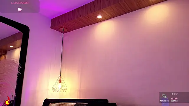 Chloe monroee online show from 17, 7, 2026