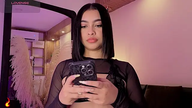 Chloe monroee online show from 9, 7, 2026