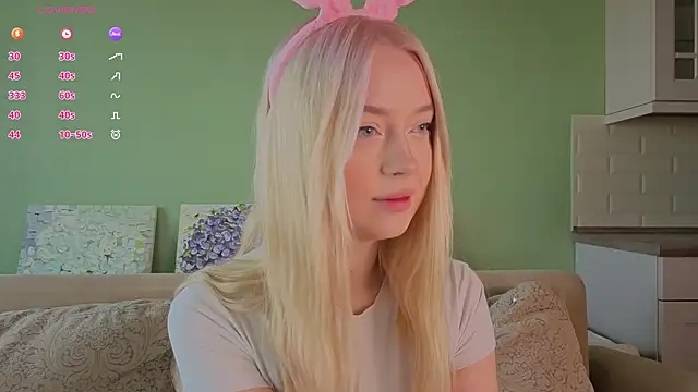 Chanelbayerr online show from 14, 5, 2026