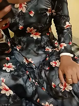 Snapshot of Seema_yadav01 chatting on 30, 6, 2026 Seema yadav01 online show from 30, 6, 2026