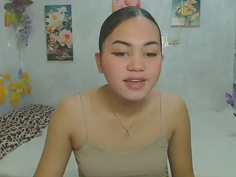 Snapshot of ur_asiankat chatting on 1, 6, 2026 ur asiankat online show from 1, 6, 2026