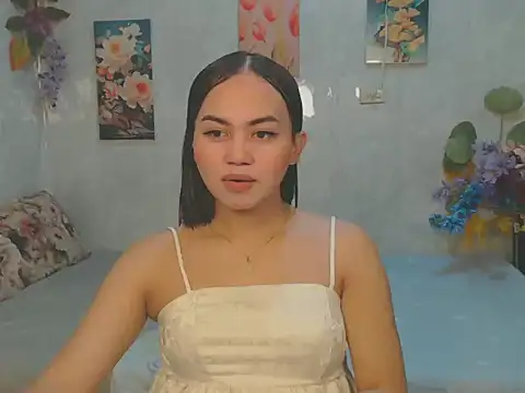 Snapshot of ur_asiankat chatting on 6, 5, 2026 ur asiankat online show from 6, 5, 2026