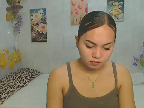 Snapshot of ur_asiankat chatting on 4, 6, 2026 ur asiankat online show from 4, 6, 2026