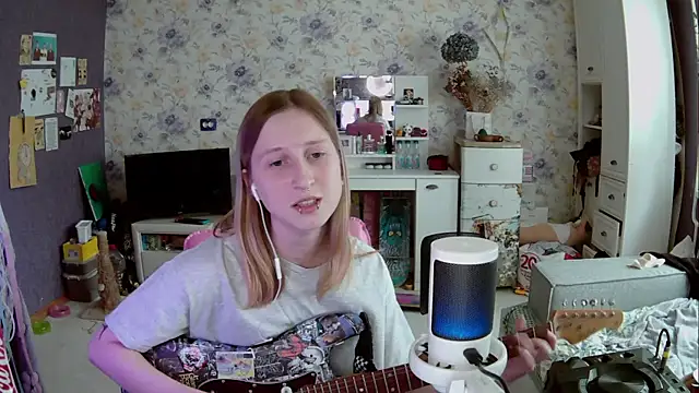 Snapshot of DeidraMeja chatting on 29, 5, 2026 DeidraMeja online show from 29, 5, 2026