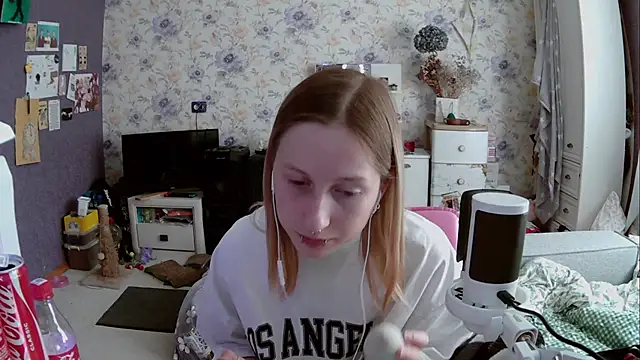 Snapshot of DeidraMeja chatting on 28, 5, 2026 DeidraMeja online show from 28, 5, 2026