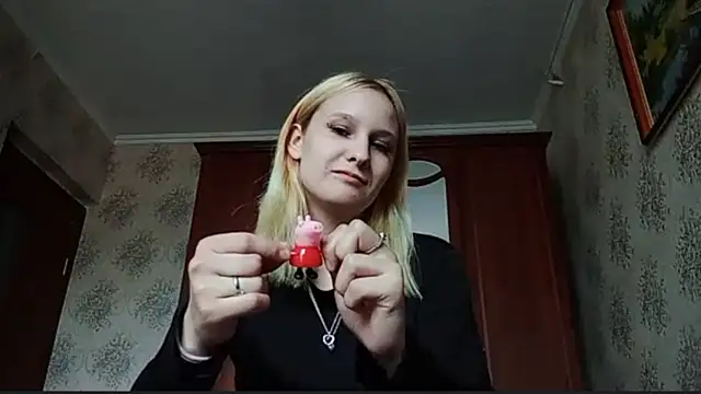 SharriLeisey online show from 28, 5, 2026
