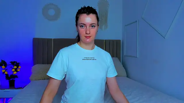 Cutie blushh online show from 27, 5, 2026