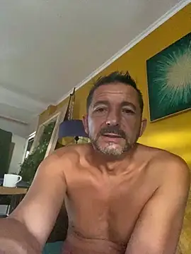 Snapshot of daddy3945 chatting on 30, 6, 2026 daddy3945 online show from 30, 6, 2026