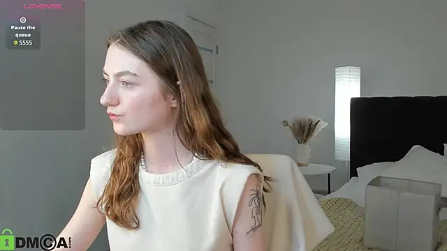 Valenora1 online show from 14, 5, 2026