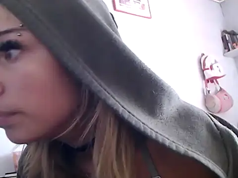 bunnyfoxxd online show from 27, 6, 2026