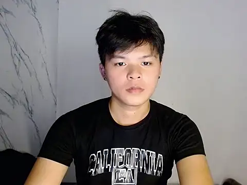 yourhotasiandoms online show from 5, 8, 2026
