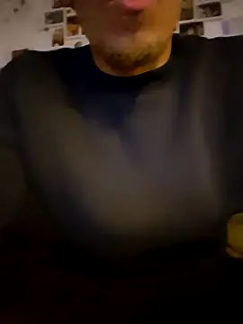 Snapshot of Kingclit1998 chatting on 5, 6, 2026 Kingclit1998 online show from 5, 6, 2026