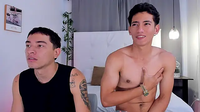 Snapshot of Alejo-and-Thiago chatting on 6, 6, 2026 Alejo-and-Thiago online show from 6, 6, 2026