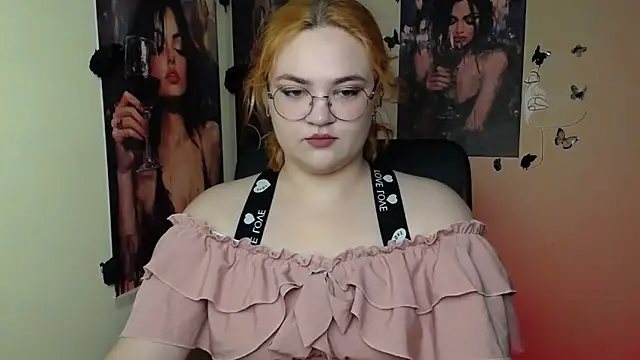 RinaRiii online show from 15, 5, 2026