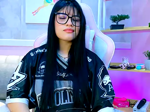 MeghanRoosee online show from 3, 5, 2026