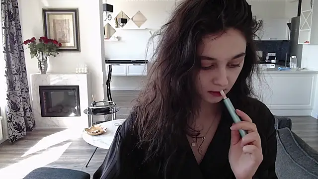 cute lilia online show from 5, 5, 2026